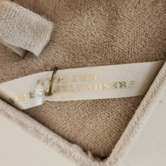 GORGEOUS freshwater pearl bracelet and earrings With 14k Gold Beads - Picture 2 of 4